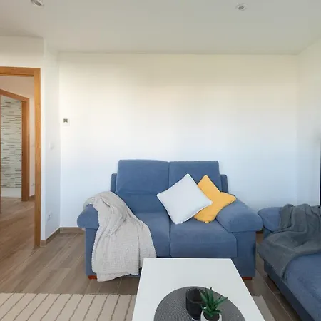 Piso En El Puerto Con Vistas Al Mar+wifi+ Smarttv Apartment *